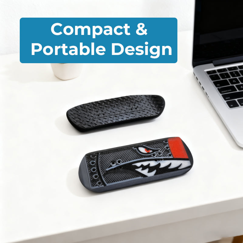 Stress-relieving and opwinding fingers skateboard