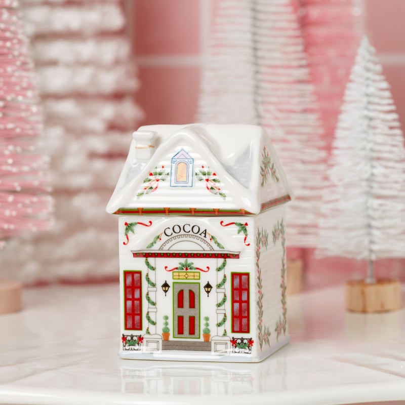 🎄✨ Christmas Village Spice House Set – A mini Christmas wonderland for your kitchen! (1 set/6 pieces)
